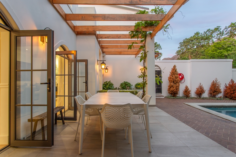 4 Bedroom Property for Sale in Franschhoek Western Cape